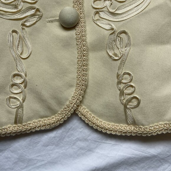 Vintage Tina Hagen Cheongsam Style embroidered jacket, cream, size L - Picture 3 of 9